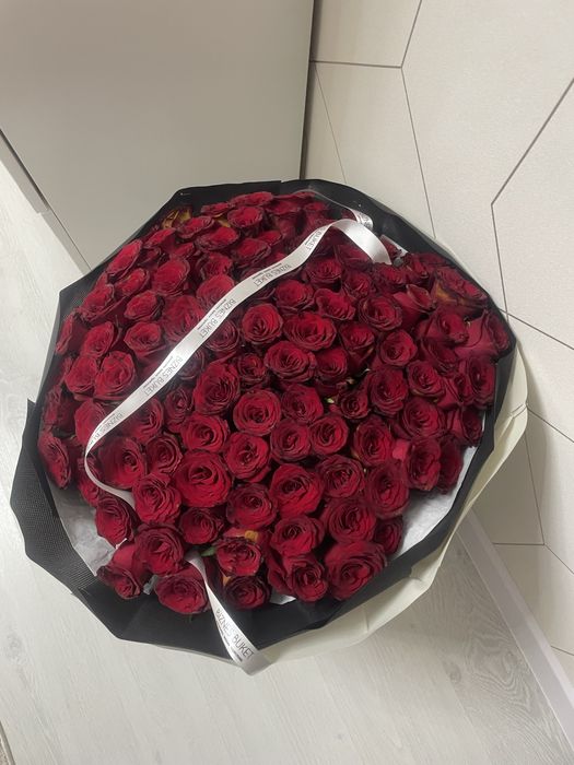 Цветы продается уступка есть