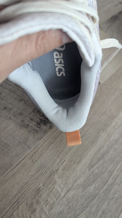 ASICS Dynablast 4