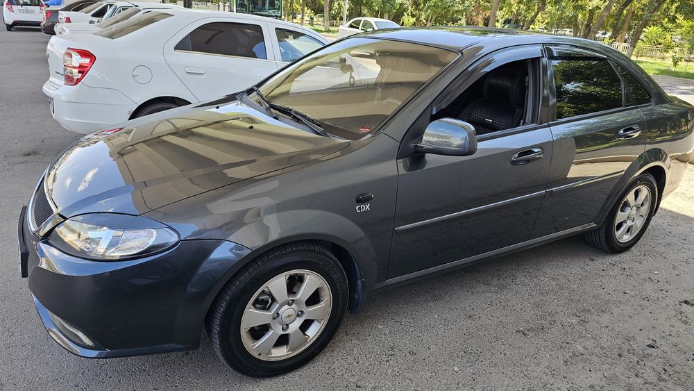 Продаю Gentra 2018