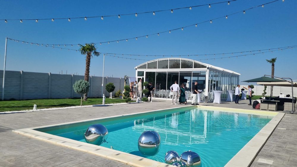 Vila petrecere cu piscina Majorate Eveniment Private Petreceri