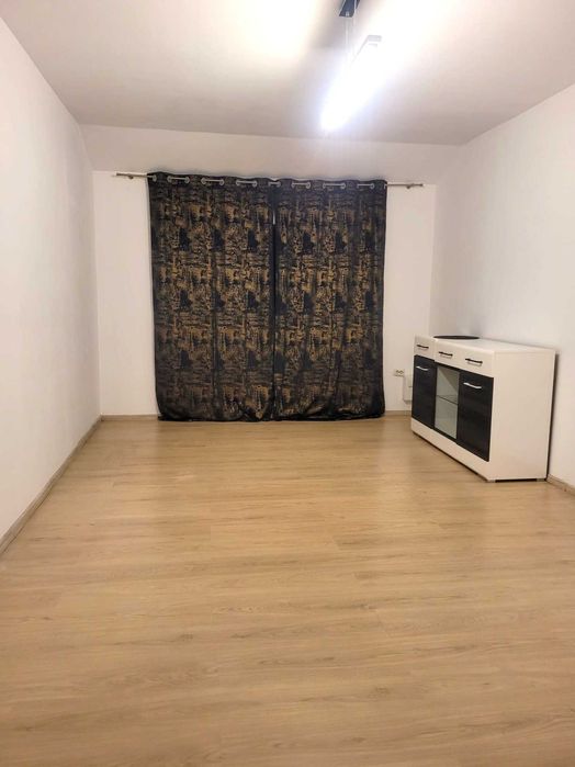 Casă de familie de închiriat pe termen lung