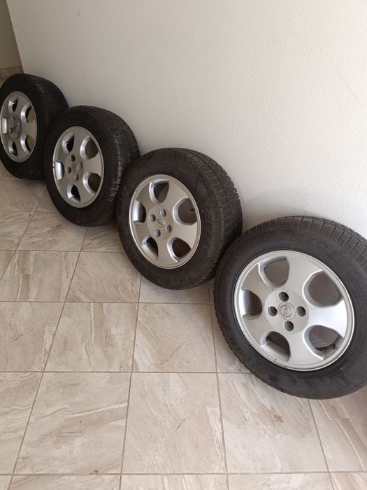 Гуми с джанти на3 месеца