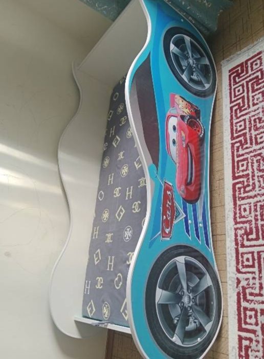 Продам кровать срочно