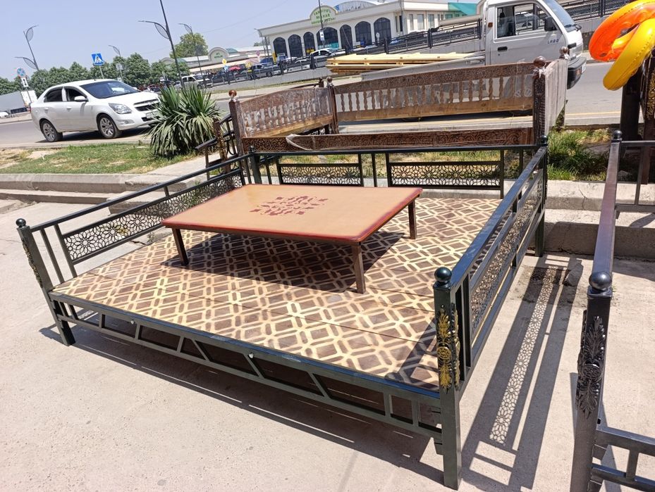 Ассалому Алейкум сўри тапчан хайтек поллари билан