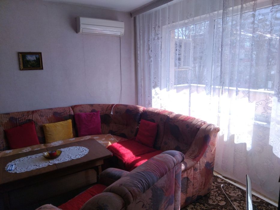 Продава се Тристаен апартамент в Ямбол, ОУ П. Р. Славейков - 92 кв.м за 1774 €/кв.м - Снимка #6
