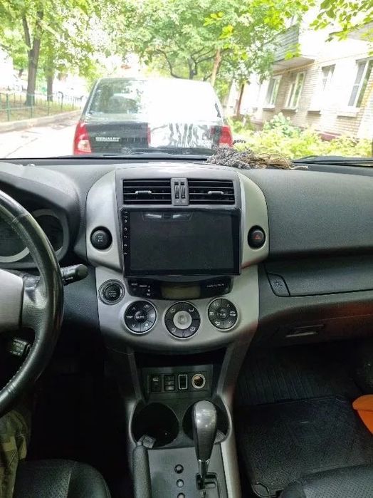 Toyota RAV4 9 inch - Android