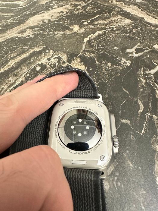 Apple Watch Ultra 1