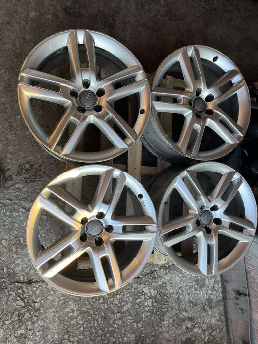 Оригинални лети джанти Audi A6 A7 A8 4g0601025bq 8.5j 19” et45 ном 87