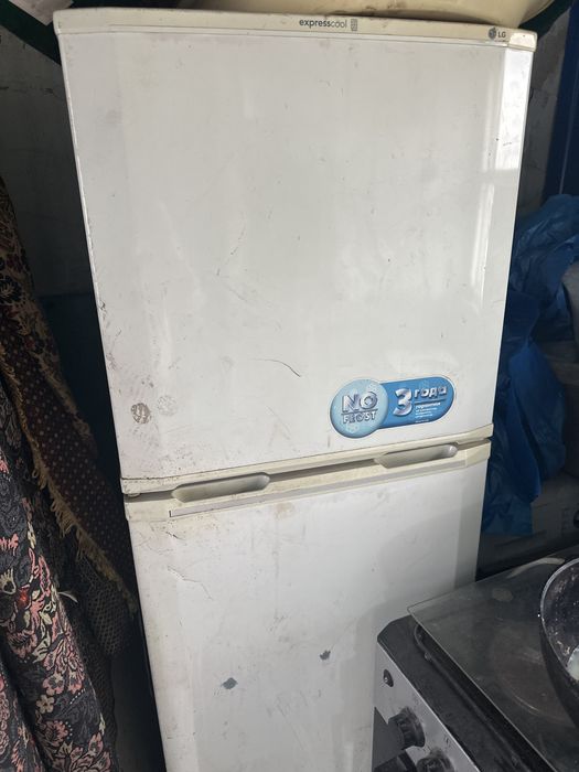 Продаю холодильники