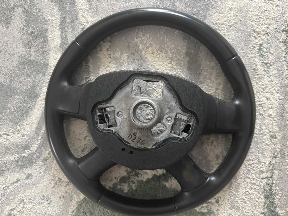 Volan cu comenzi Skoda Octavia