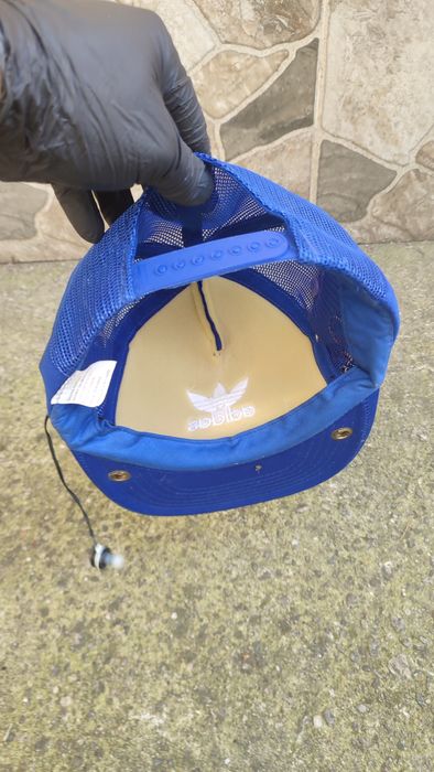 Șapcă Adidas cu radio