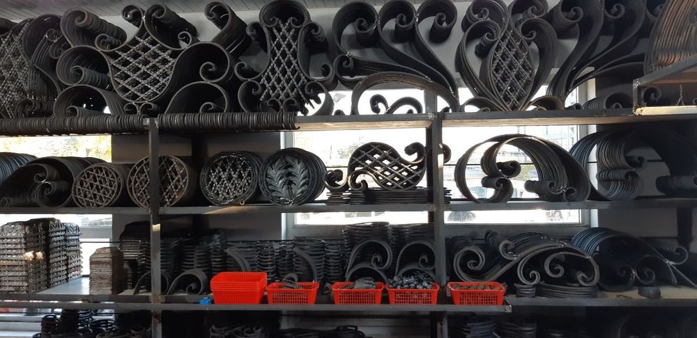 Stilaj sotiladi ugolnidan yasalgan