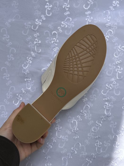 Шлепки тапки летние кожа