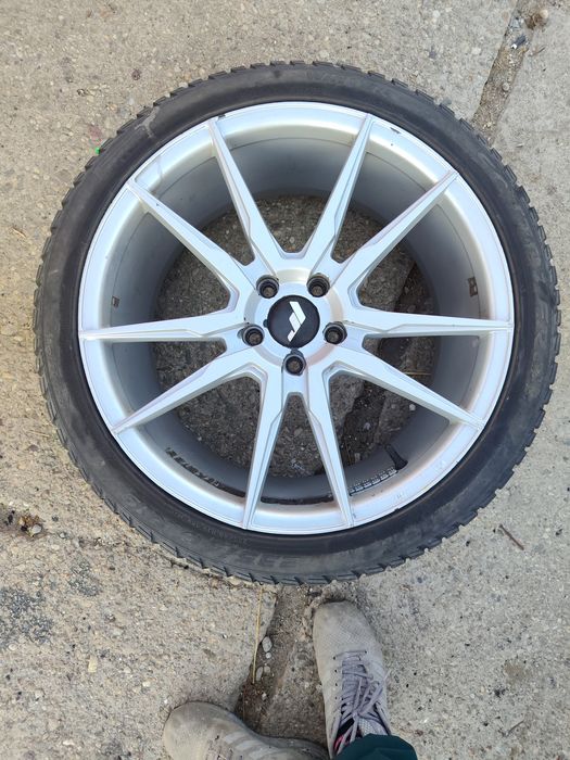 Vând jante japan racing JR21 r19 5x112