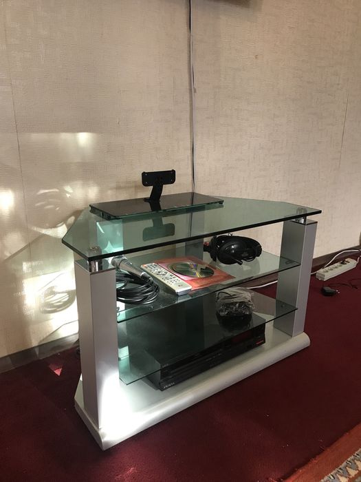 Подставка под видеодвойку, караоке