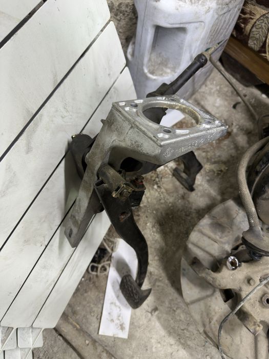 Запчасти на BMW E36