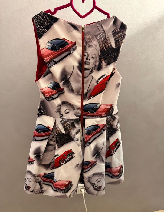 Рокля Мерелин Монро