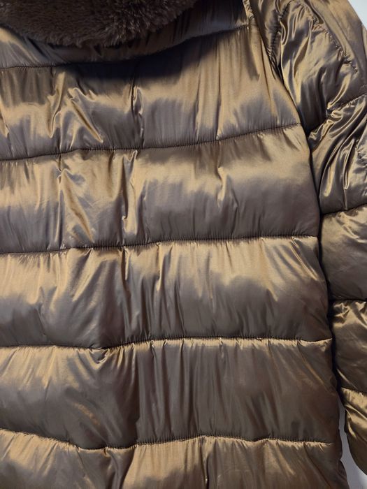 Ватирано яке с пухена качулка