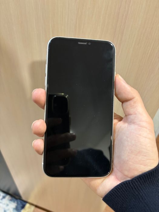 Продается Айфон 11 64GB