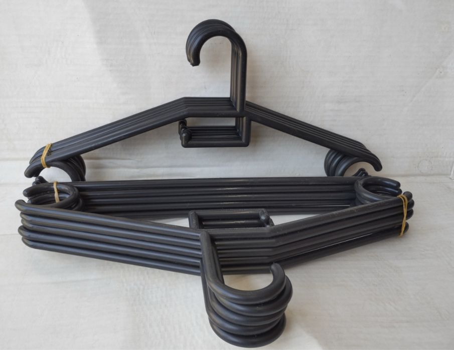 Набор вешалок 6 шт черный