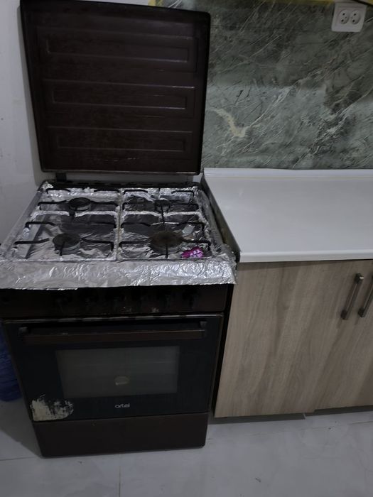 Срочные газовая плита артель полностью рабочий