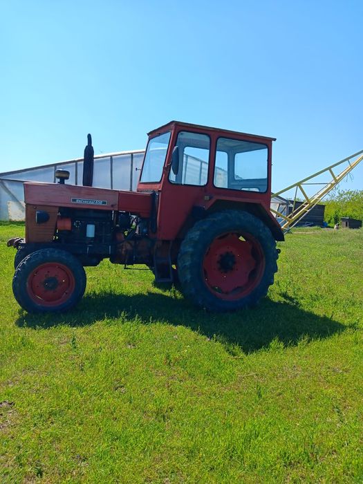Tractor de vânzare