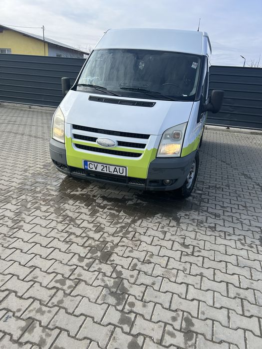 Ford tranzit 8+1