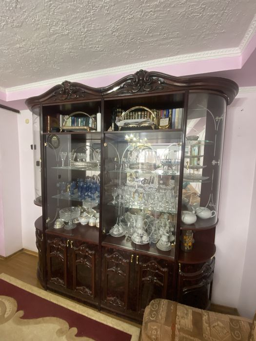 Стенка в зал коричневый