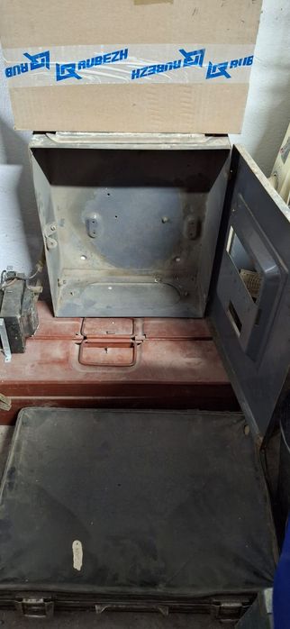 Рубильник автомат щиток