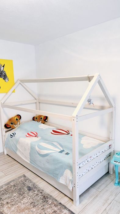 Pat copii . Stil căsuța , dublu.