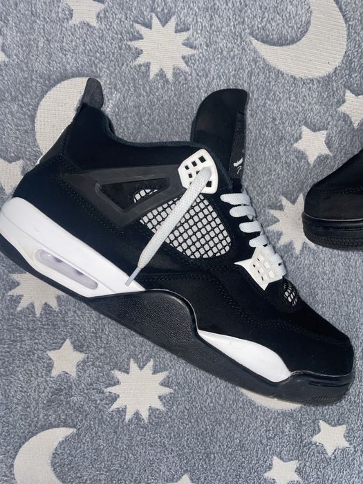 обувки Nike Air Jordan 4
