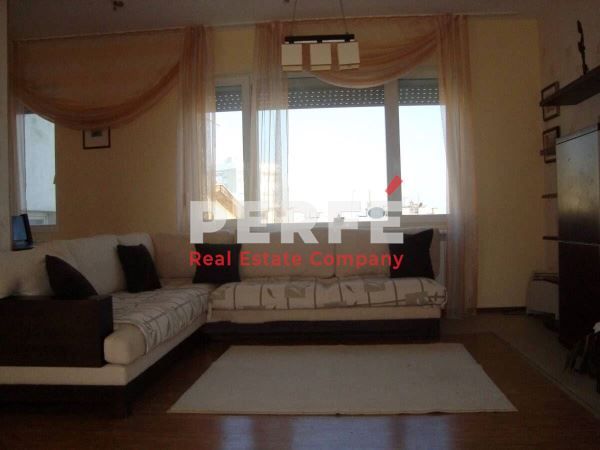 Дава се под наем Мезонет в Бургас, Лазур - 240 кв.м за 1275 € - Снимка #1