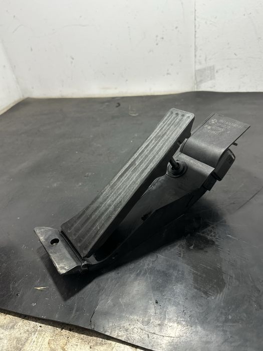 Pedala acceleratie BMW Seria 5 E60 E61 530d 6762482 | Seria 7 E65 730d