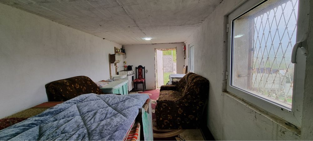 Chimyonda uy sotiladi