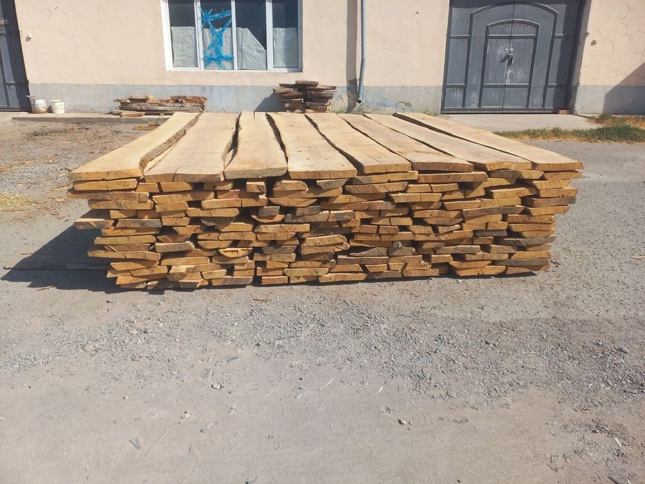 Taxtala bor yasin chinor