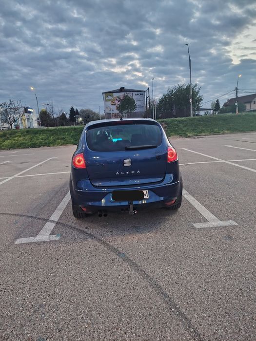 Vând Seat Altea 2005