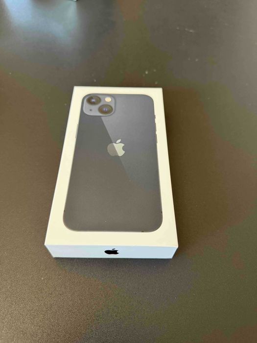 iPhone 13 черен в добро състояние