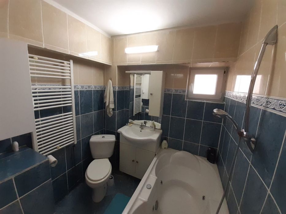 Vand Ap. 3 camere decomandat Brazda