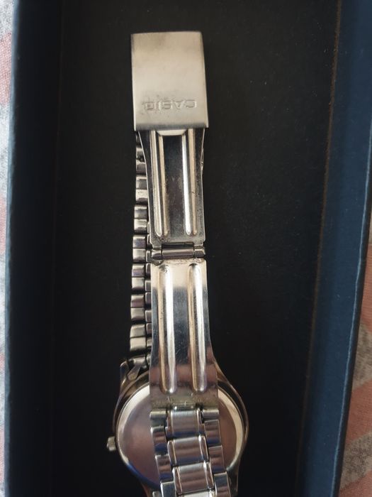 Casio дамски часовник