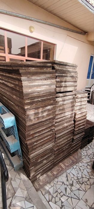 Apalafka sotiladi (finski fanera Sveza)