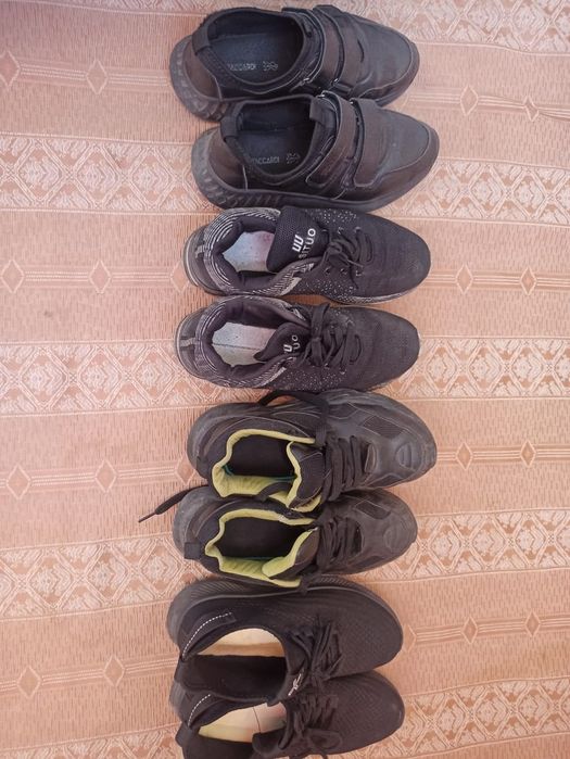Подростковые  обуви продаю