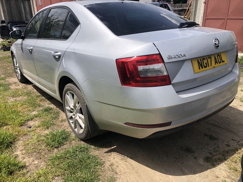 Roti vara skoda Octavia 3 facelift 225 45 17 originale skoda facelift