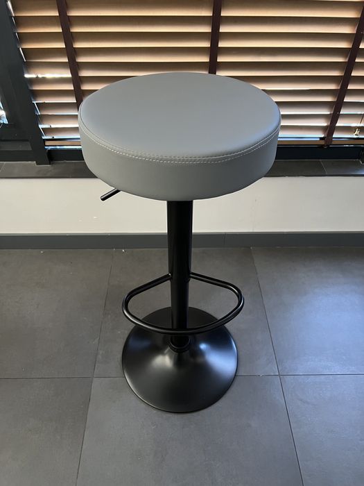 Бар стол Киев-24м гаранция+ безплатна доставка до офис