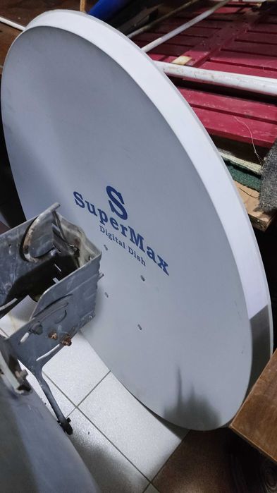 Спутниковые антенны 5 шт.