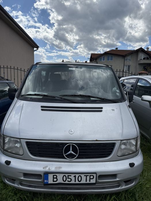 Продавам Мерцедес Vito