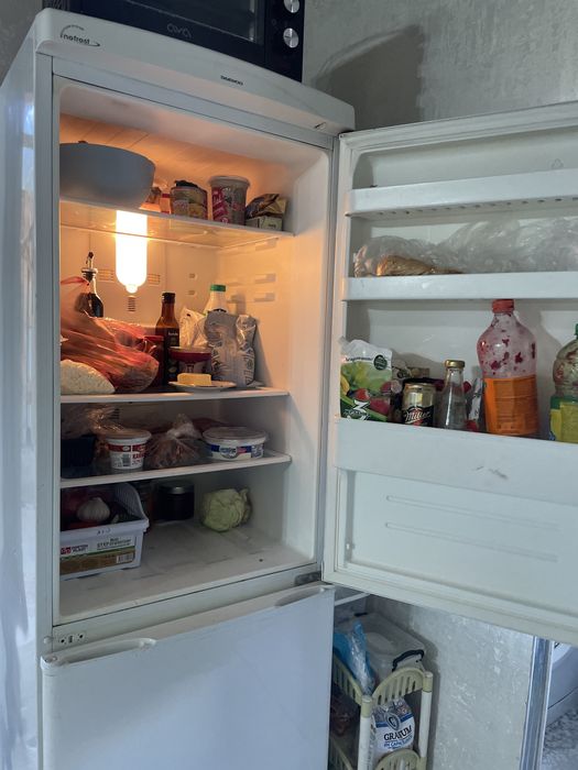 Холодильник продам и