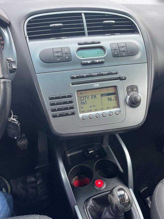 Seat Altea  XL-1,9 tdi, 105 PS, 2008, gri