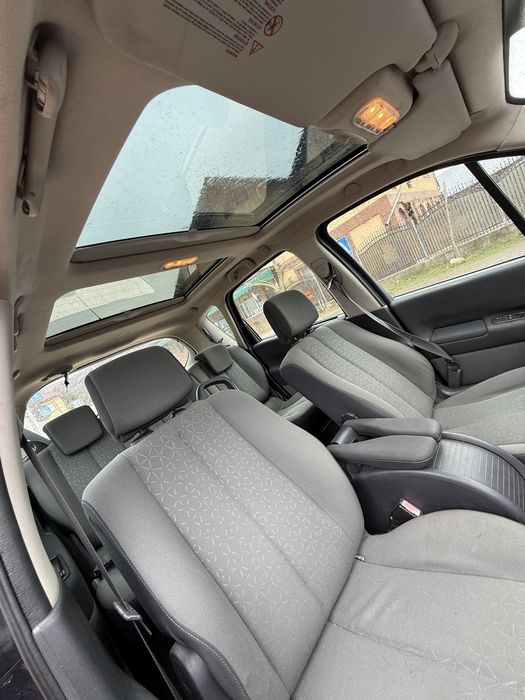 Vand RENAULT Scenic 1.5Diesel