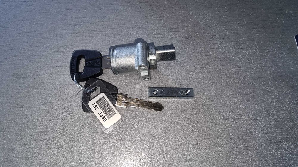 Оригинални ключалки за батерии на електрически велосипеди