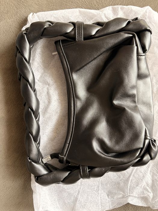 Дамска чанта кожена с камъни